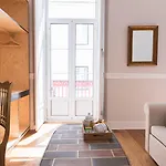 1869 Príncipe Real House