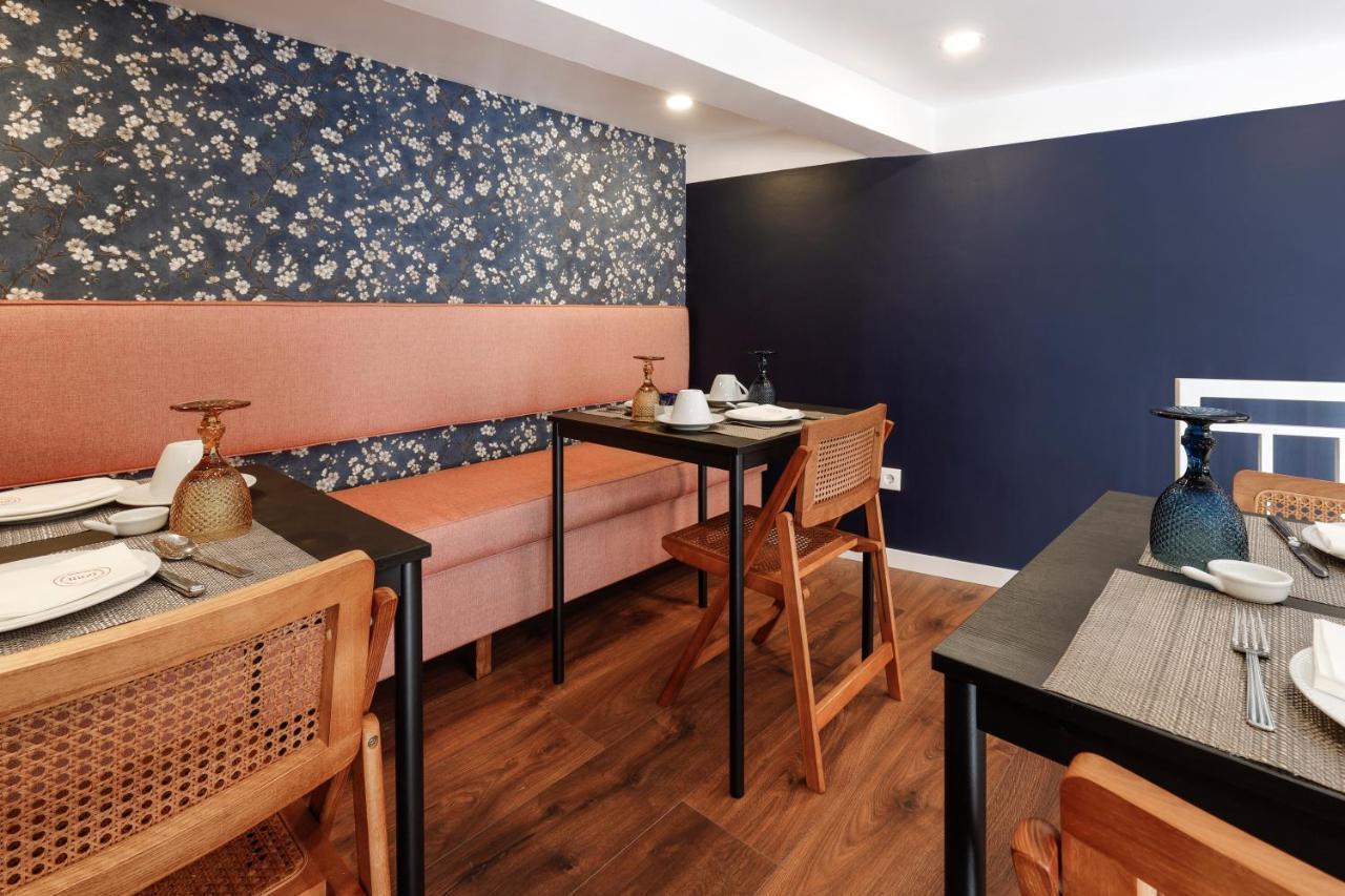 1869 Real House 4*