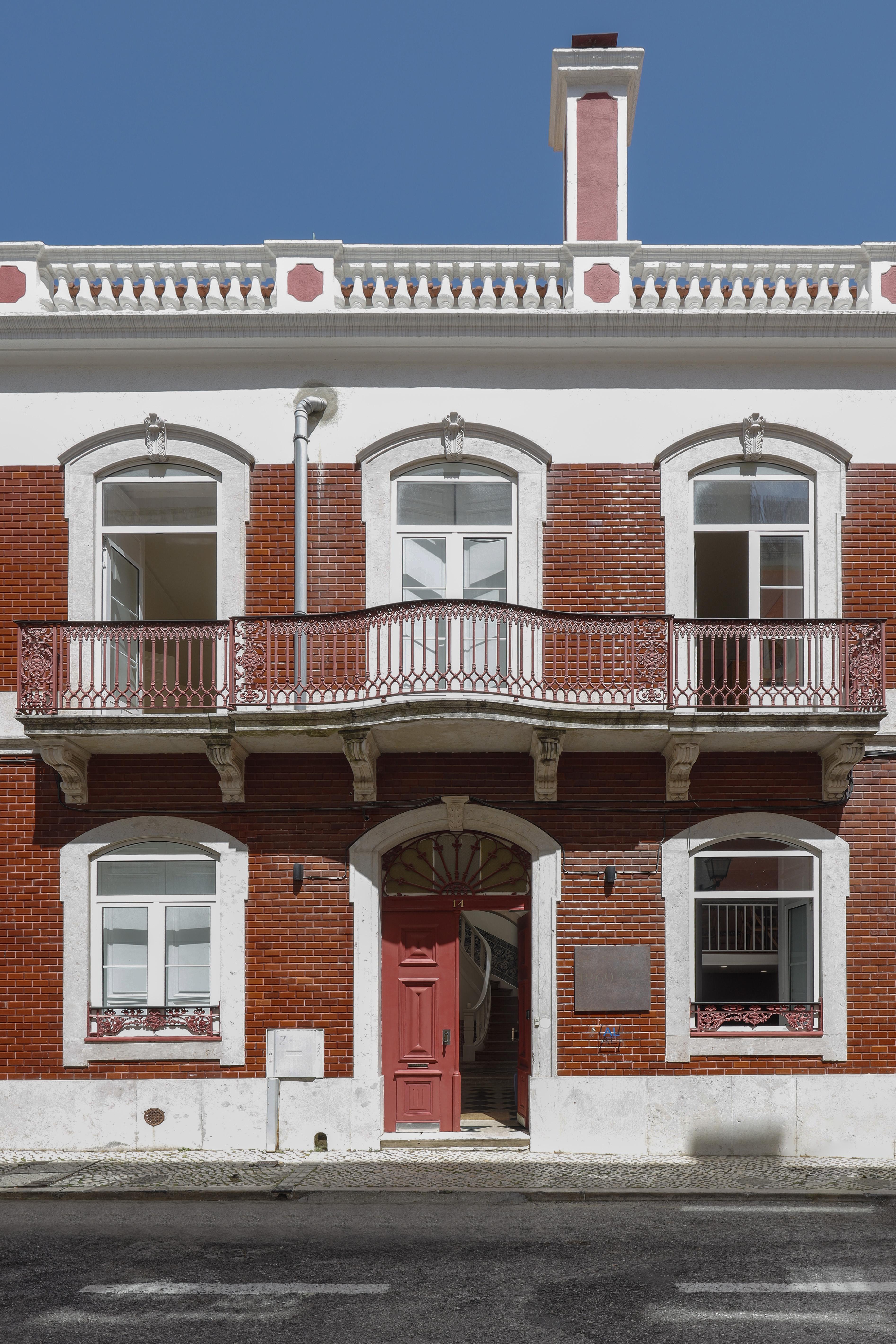 Alojamento de Acomodação e Pequeno-almoço 1869 Real House
